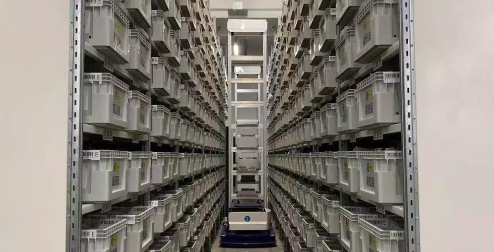 SF-DHLの倉庫ロボット