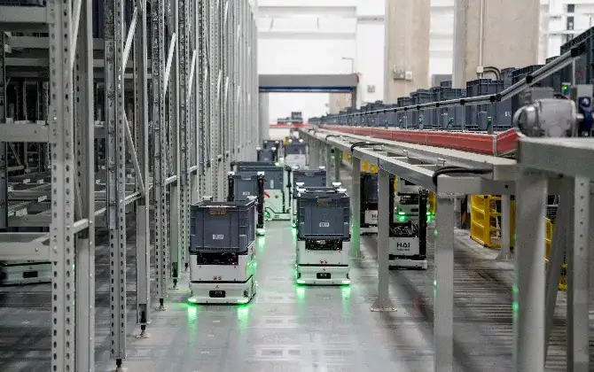 Anta New Logistics Center